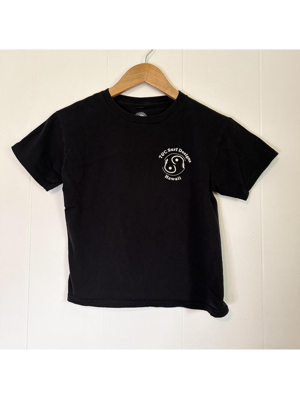 T&C Surf Designs Hawaii Surf Fish Dive Graphic Short Sleeve T-Shirt Kids Medium